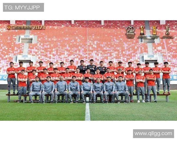 广州足球队战术实力强劲荣登足球战术排行榜第二名引发关注