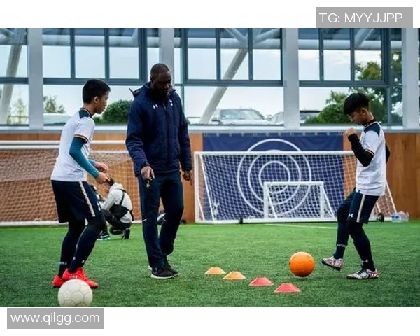 足球明星的语言能力揭秘他们是否能流利说英语